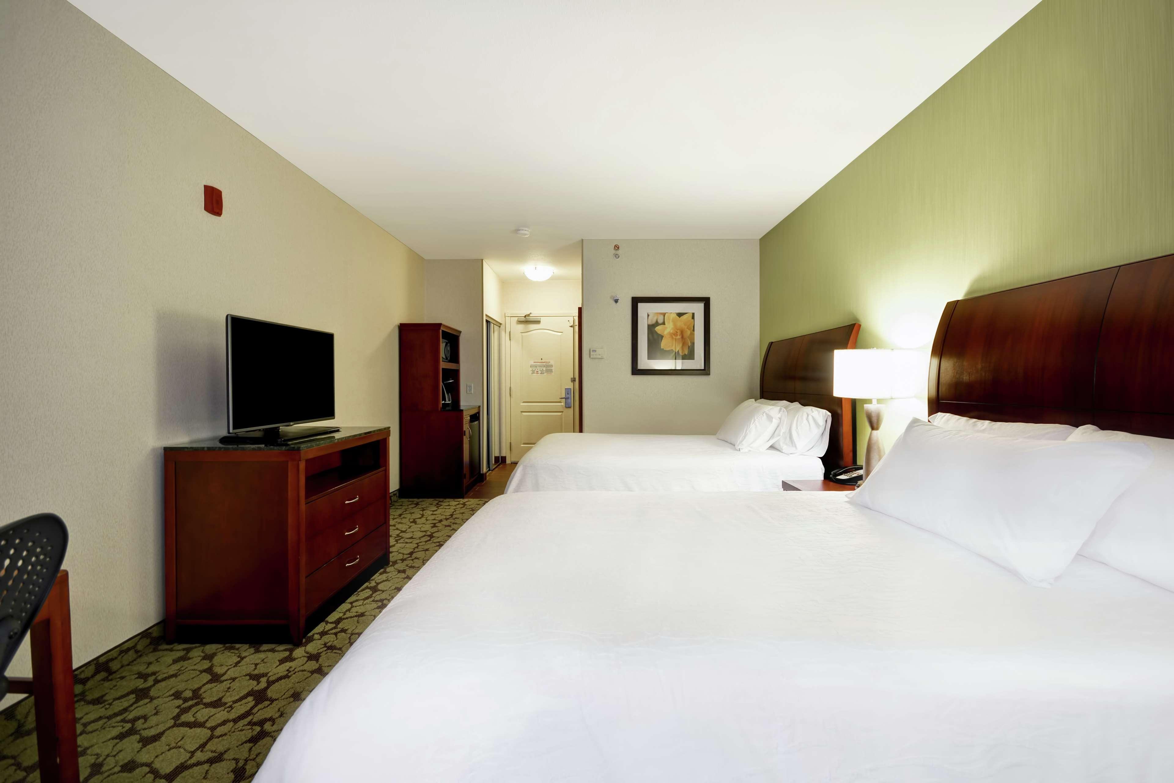 Hilton Garden Inn Fort Collins Kültér fotó