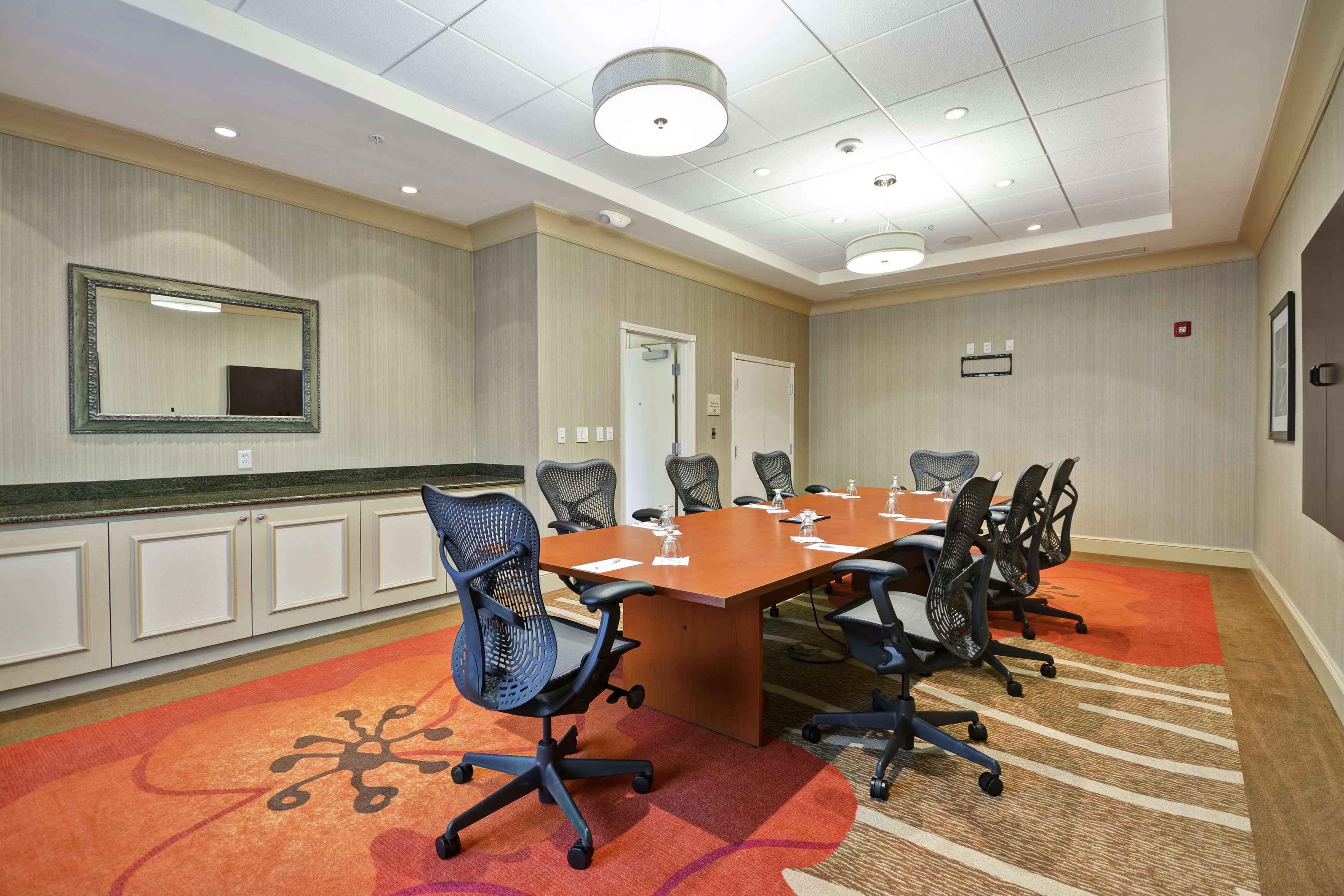 Hilton Garden Inn Fort Collins Kültér fotó