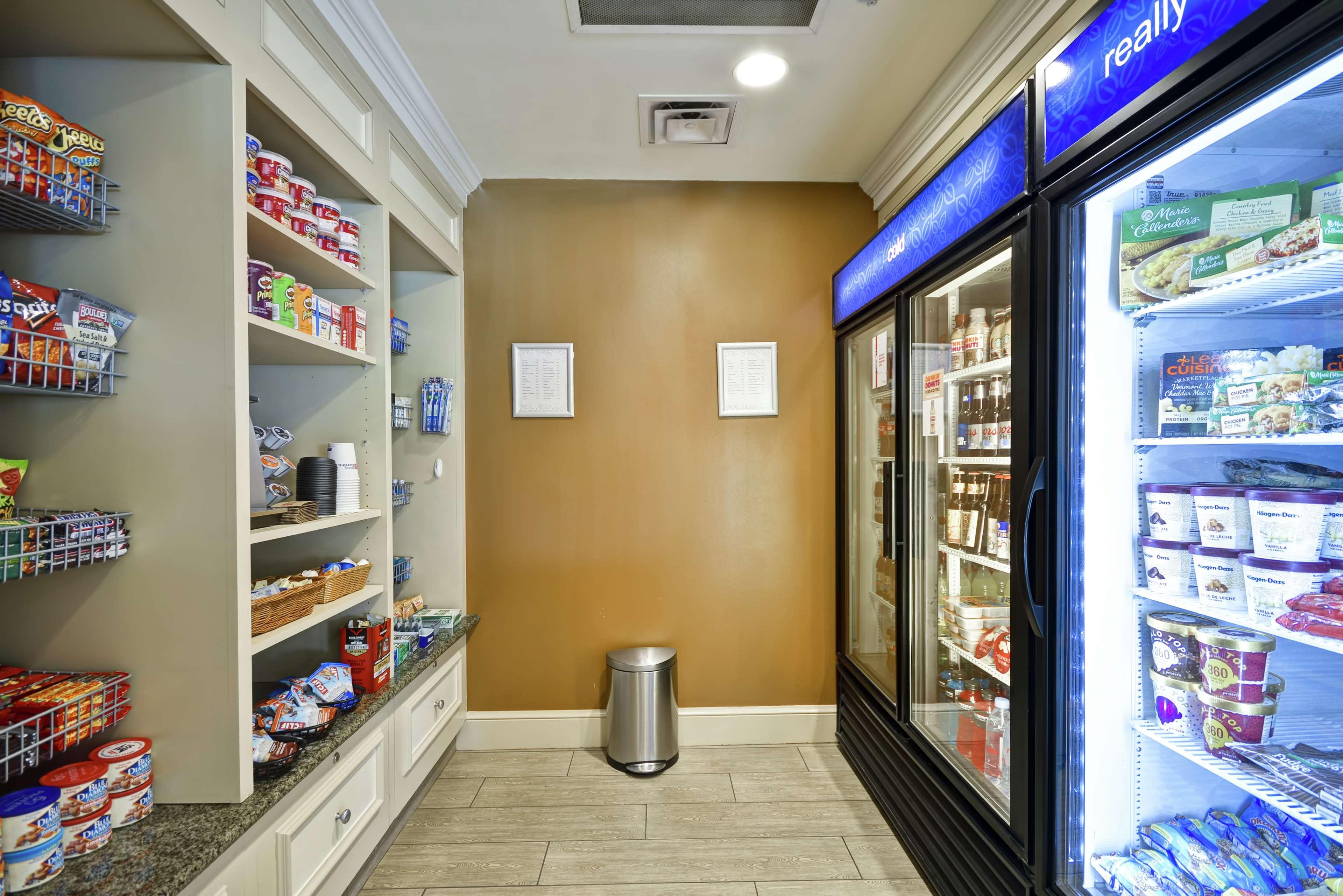 Hilton Garden Inn Fort Collins Kültér fotó