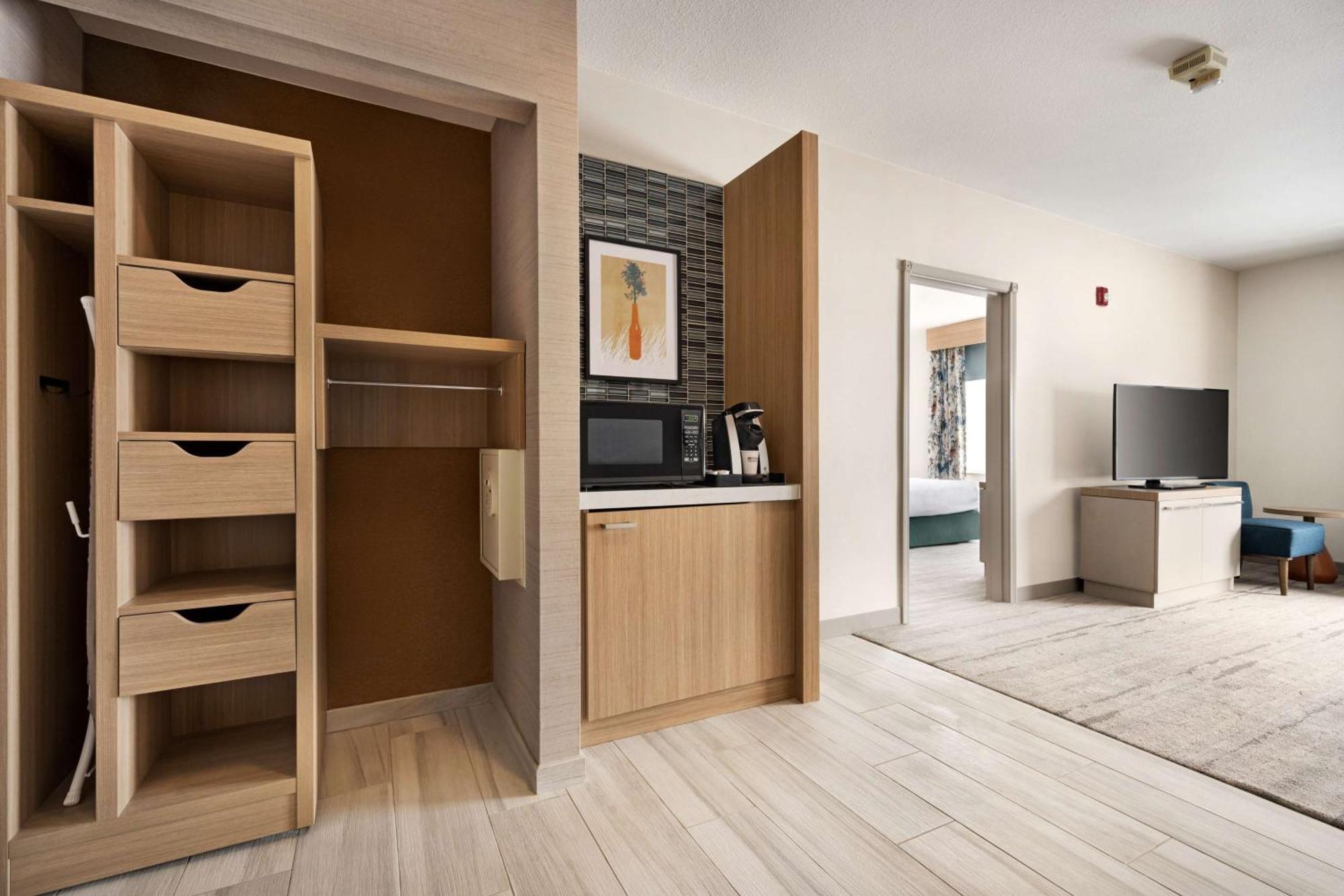 Hilton Garden Inn Fort Collins Kültér fotó